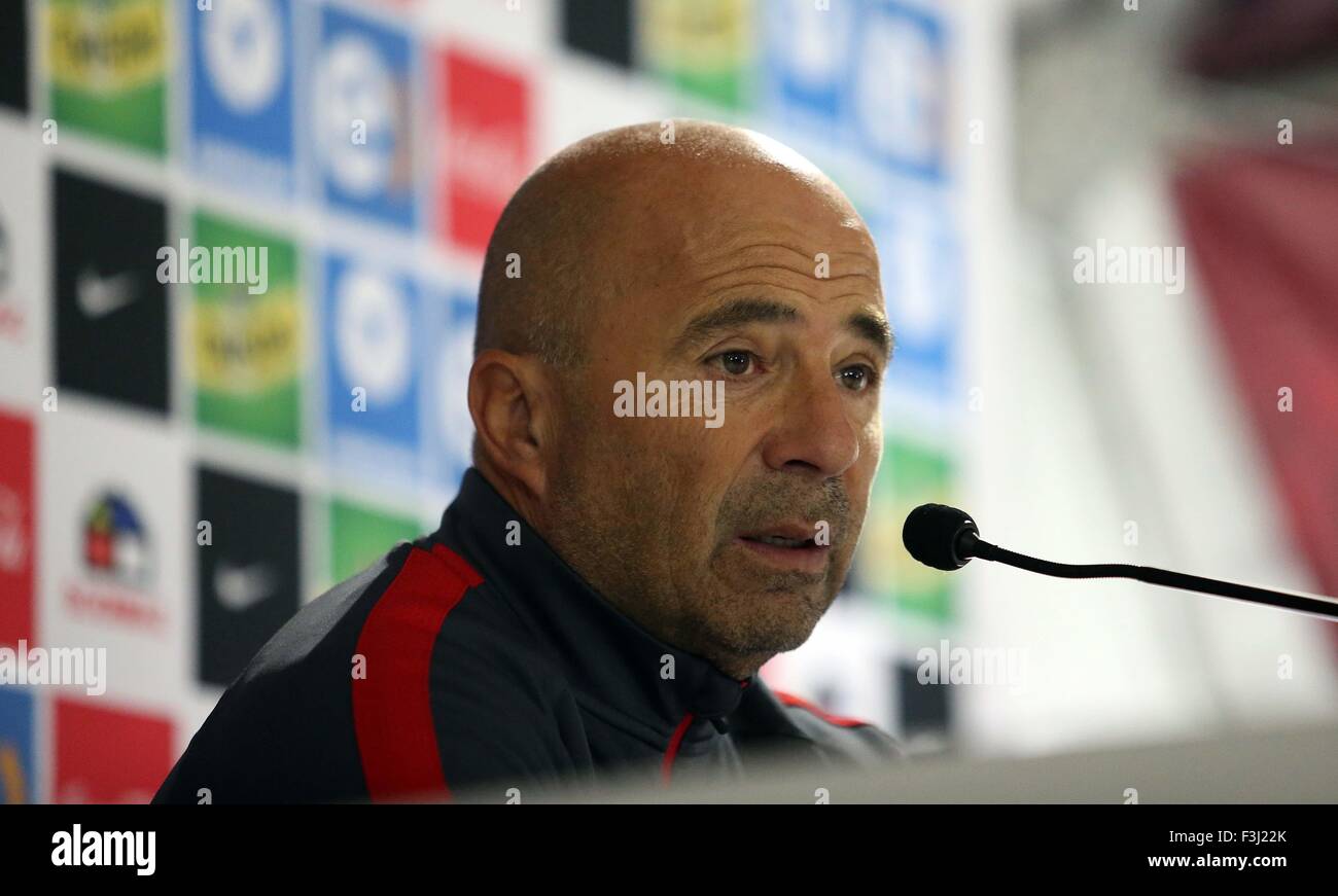 Santiago, Chile. 7th Oct, 2015. Image provided by Chile's Professional Football National Assocaition (ANFP) shows Chilean national soccer team coach Jorge Sampaoli attending a press conference at the ANFP headquarters in Santiago, capital of Chile, Oct. 7, 2015. The Chilean national soccer team will face Brazil on Oct. 8 in a qualifying match for the FIFA World Cup Russia 2018. © ANFP/Xinhua/Alamy Live News Stock Photo