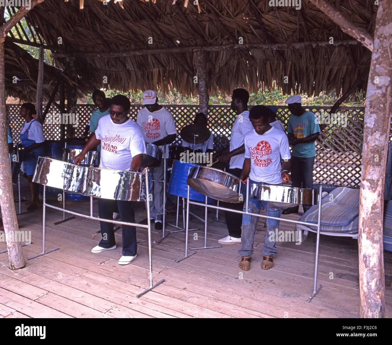 Trinidad and tobago steel hires stock photography and images Alamy