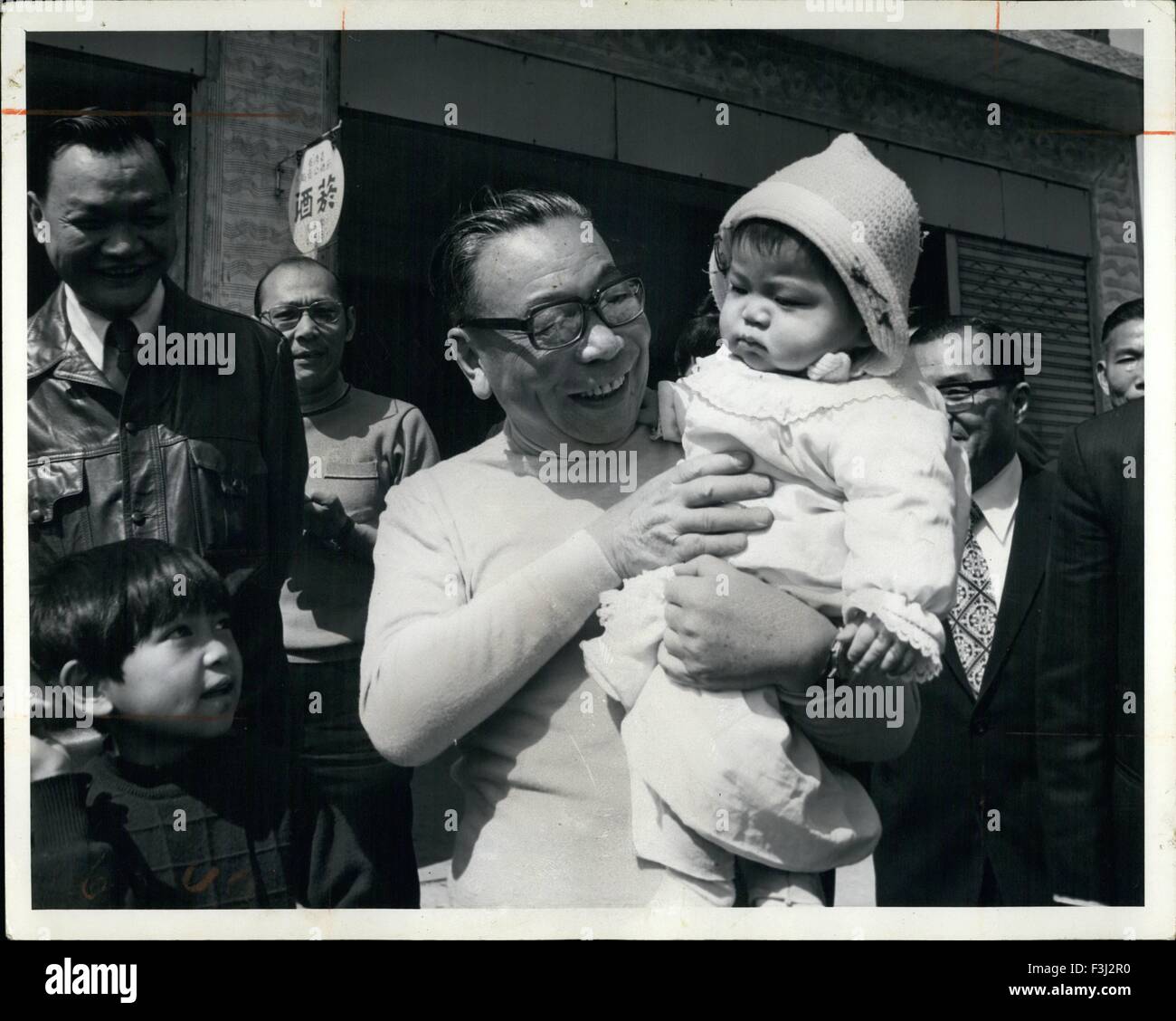 Feb. 24, 1972 - Premier CHIANG- CHING-KUO with farmers TAOYUEN, Taiwan © Keystone Pictures USA/ZUMAPRESS.com/Alamy Live News Stock Photo
