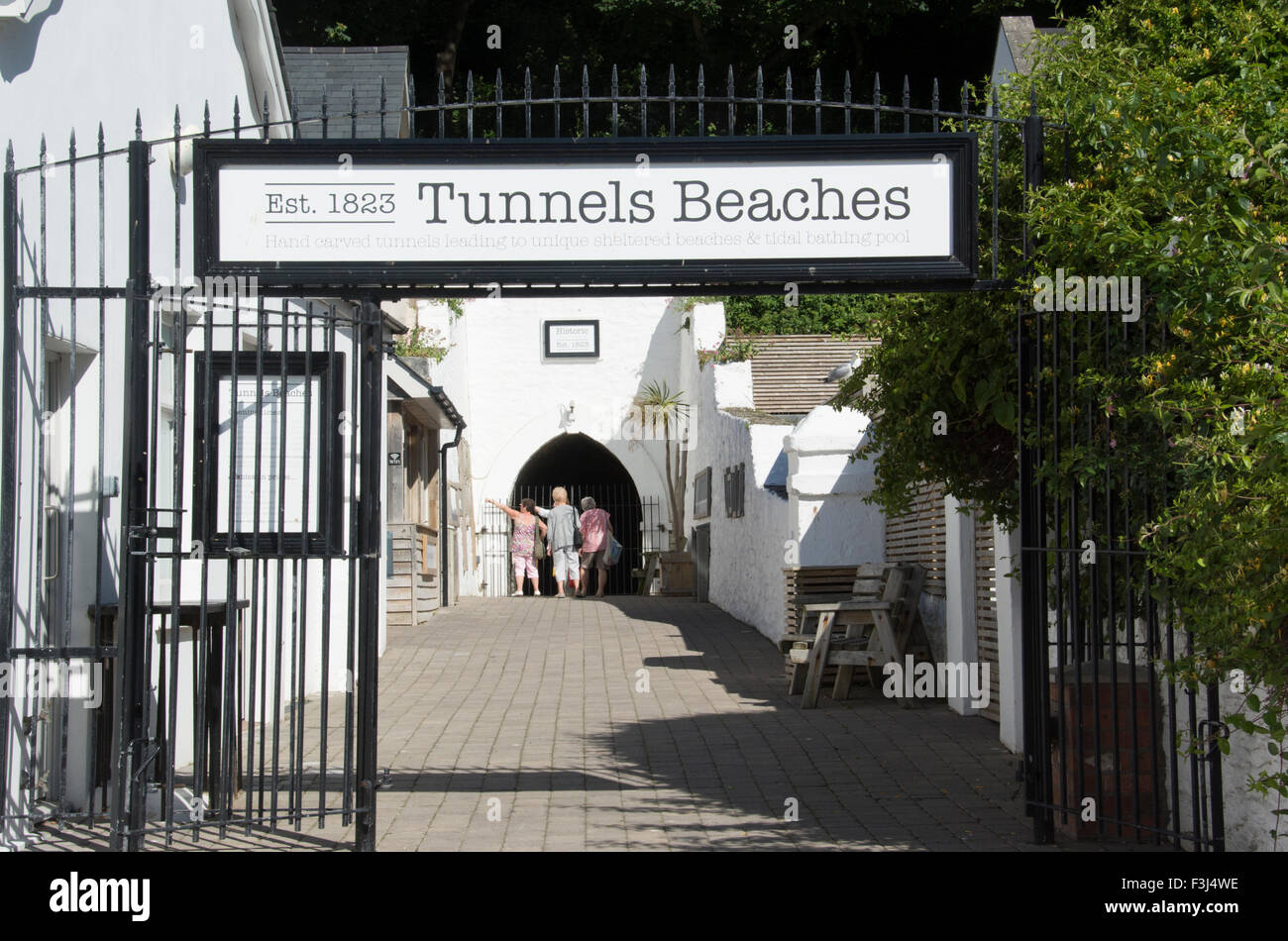N.DEVON; ENTRANCE TO THE TUNNEL BEACHES Stock Photo Alamy