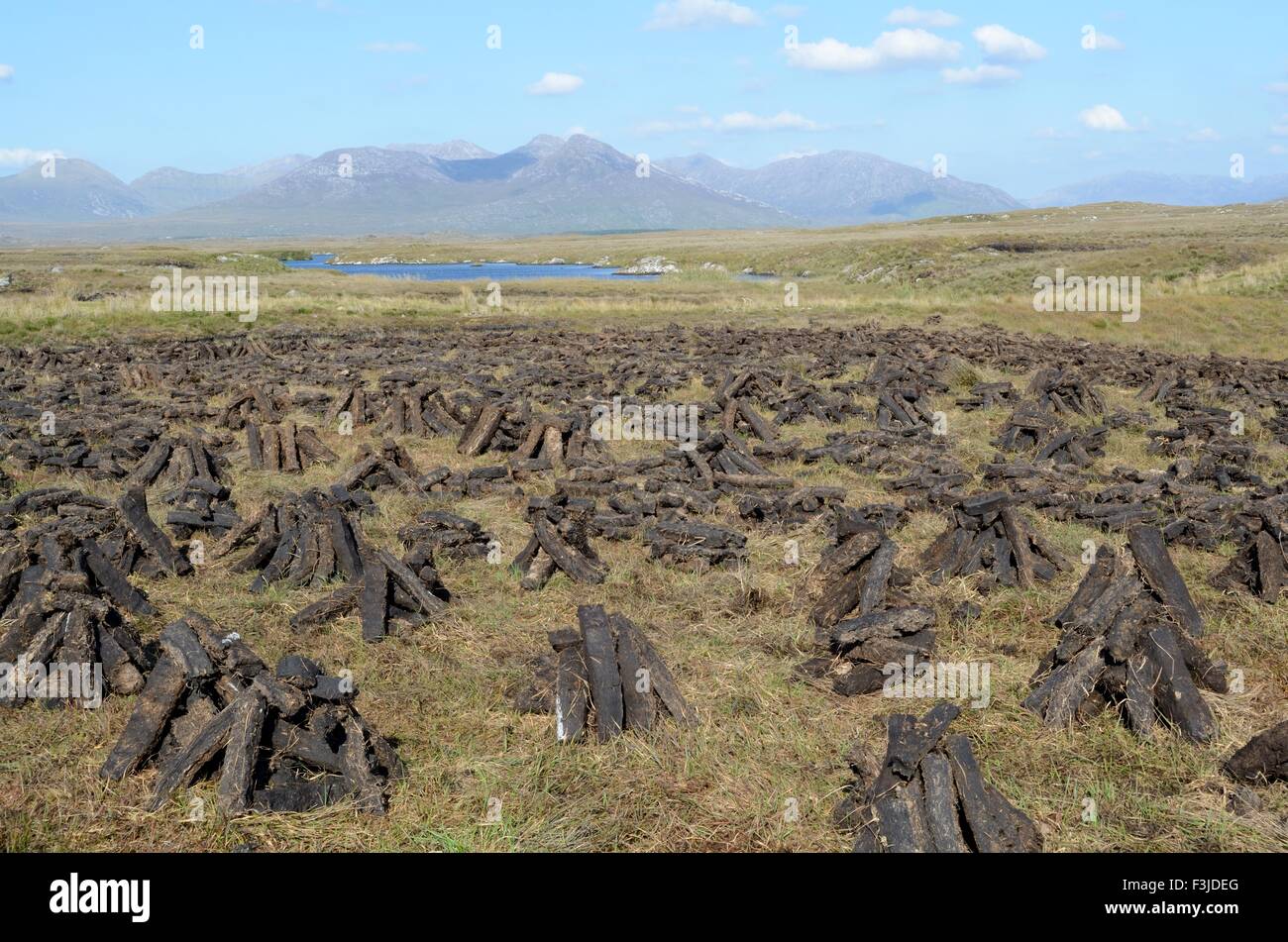Roundstone bog ireland hires stock photography and images Alamy