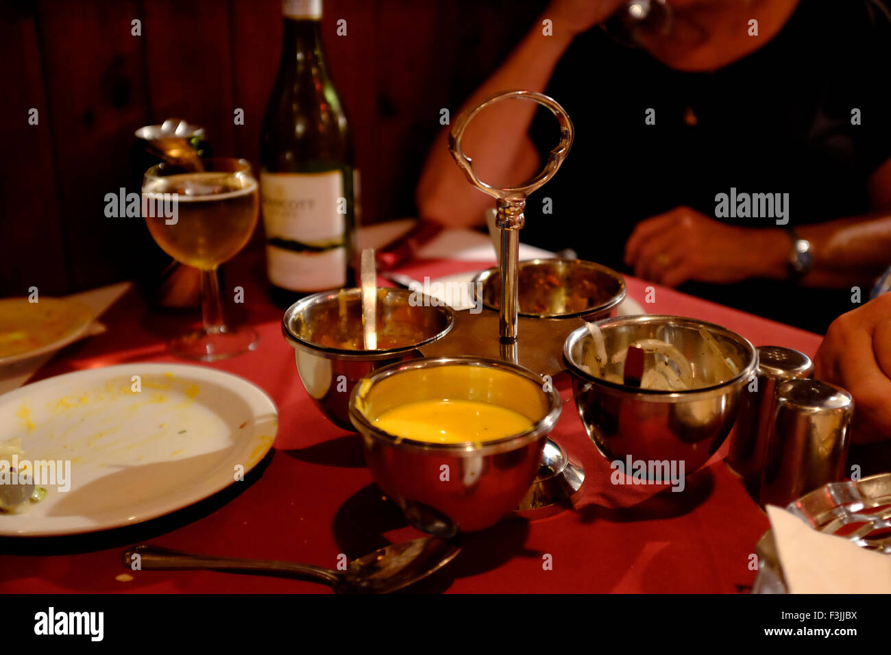 Indian meal starters poppadoms lime pickle onions larger glass plates