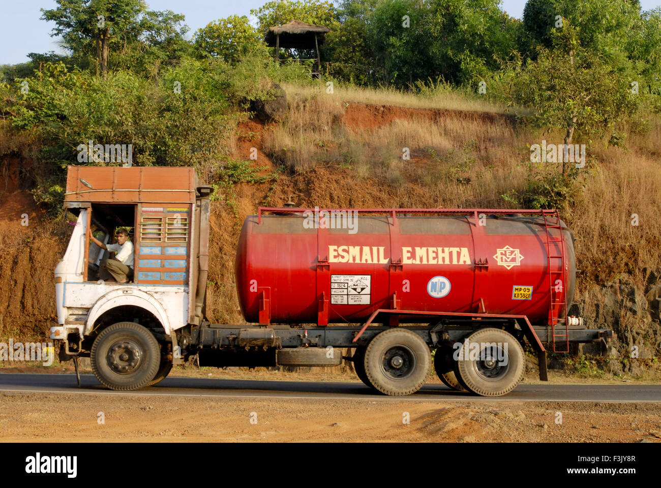 oil tanker truck price in india