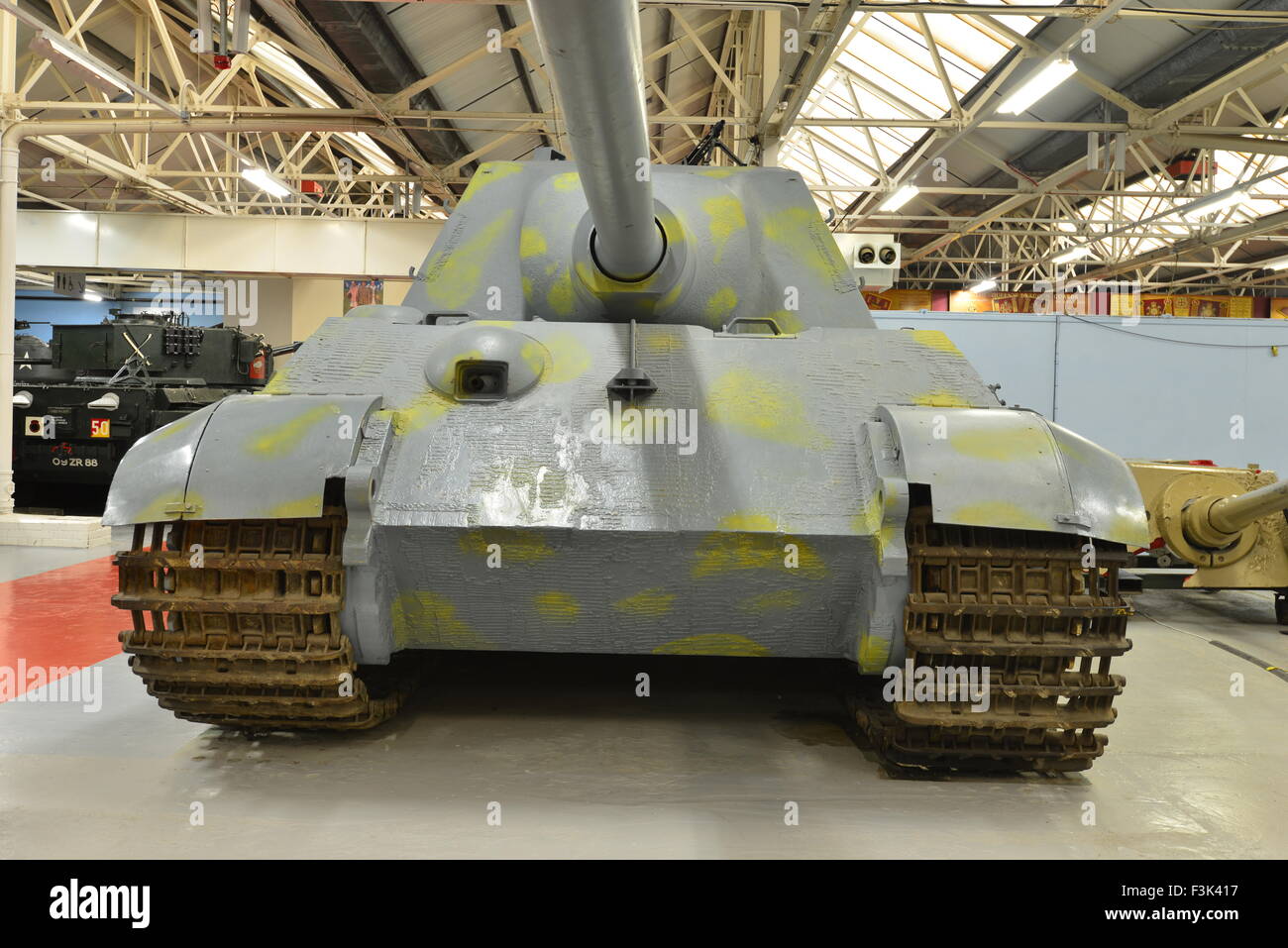 A Jagdtiger tank at the Bovington Tank Museum in Bovington Stock Photo ...