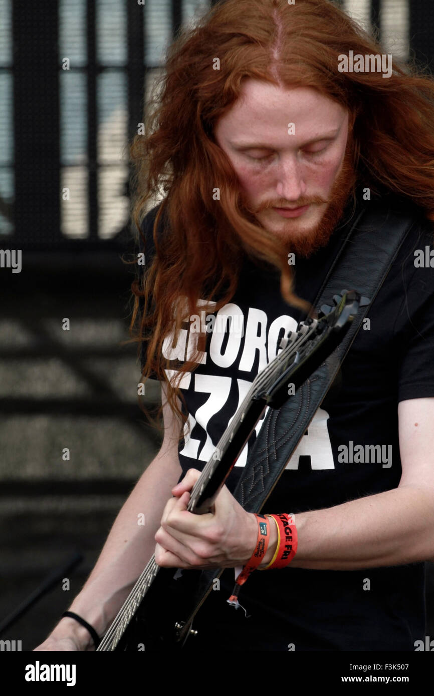 South africa bass player band hi-res stock photography and images - Alamy