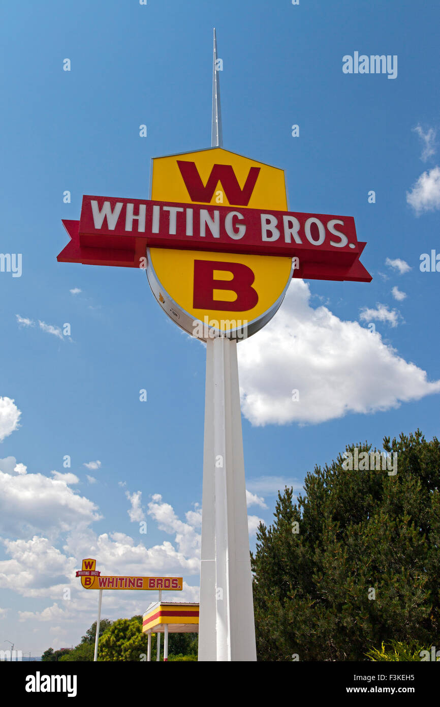 Whiting Bros gas station in Moriarty, New Mexico Stock Photo Alamy