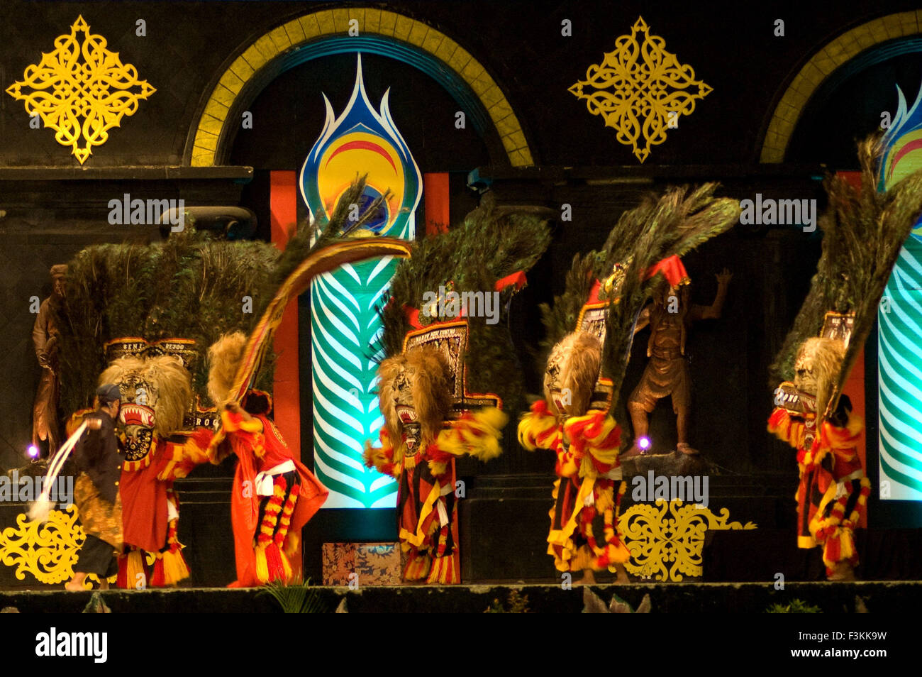 Reog national festival hi-res stock photography and images - Alamy