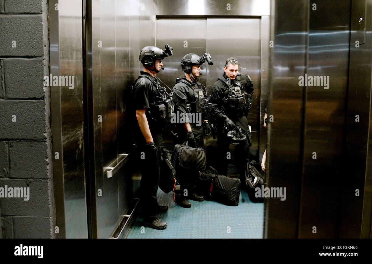 Washington, DC. 8th Oct, 2015. Counter Assault Team who ...