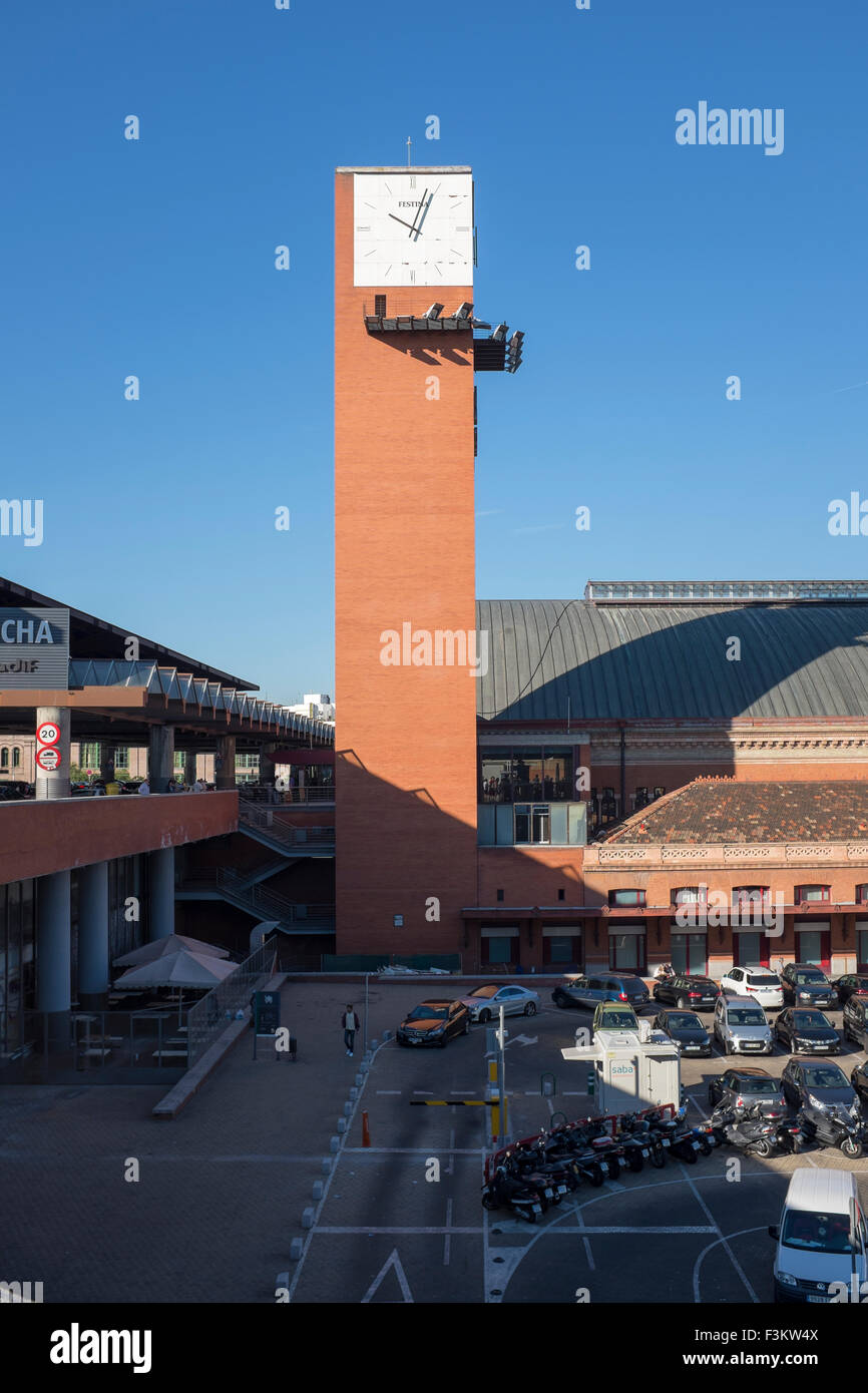 Madrid Puerto de Atocha Salidas Train Station Madrid Spain Stock Photo -  Alamy