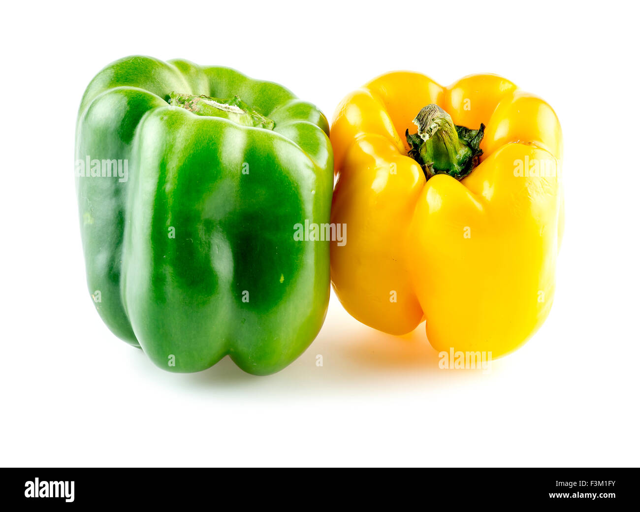 Green bell peppers hi-res stock photography and images - Alamy