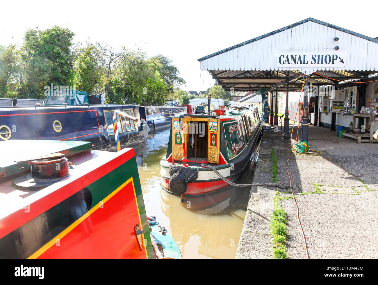 Chandlery hires stock photography and images Alamy