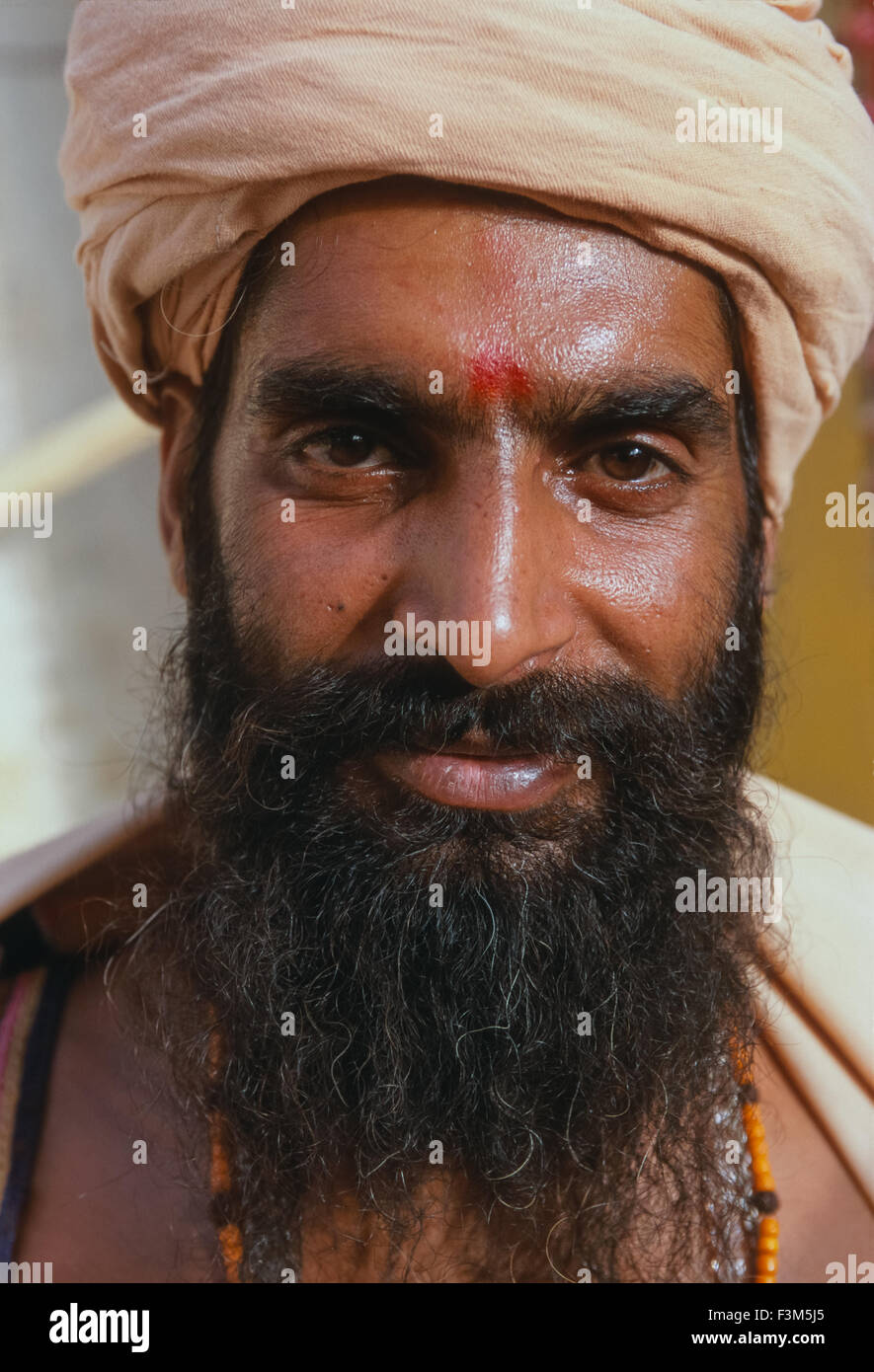 Sadhu with a turban and beard, Simhastha Kumbh Mela 2004, Ujjain, Madhya Pradesh, India Stock Photo
