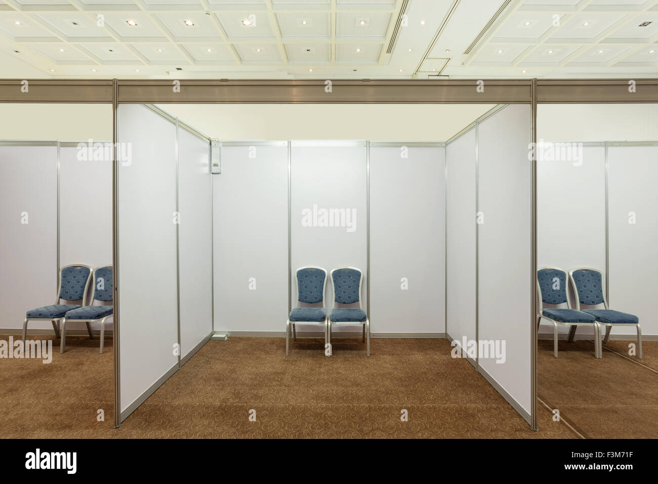 Exhibitor Booth High Resolution Stock Photography and Images - Alamy
