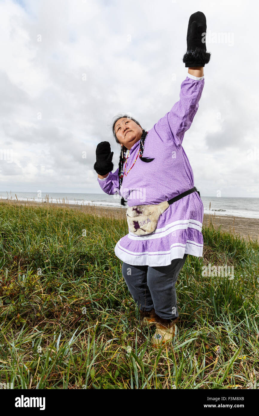 Yupik People Of Alaska High Resolution Stock Photography And Images - Alamy