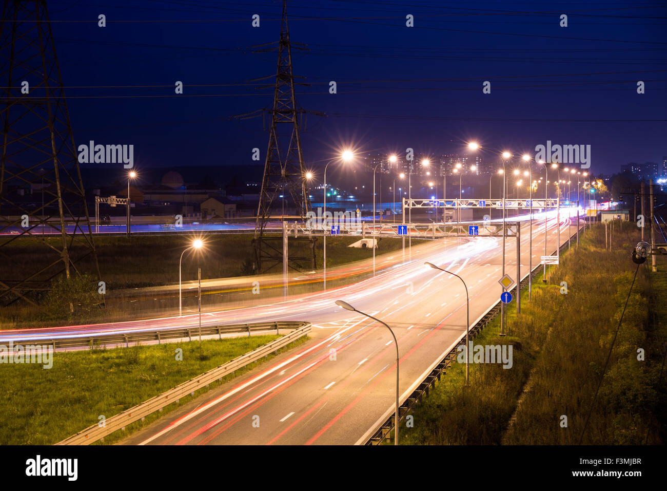 Dynamic blue light trails hi-res stock photography and images - Alamy
