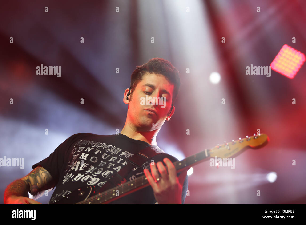 Manchester, UK. 9th October, 2015. Fall Out Boy perform live at Manchester Arena Credit:  Simon Newbury/Alamy Live News Stock Photo