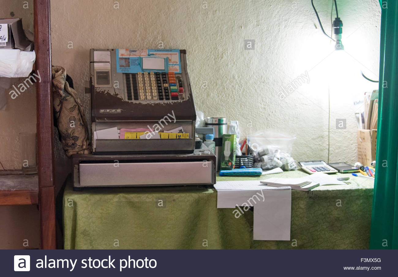 how to run a cash register