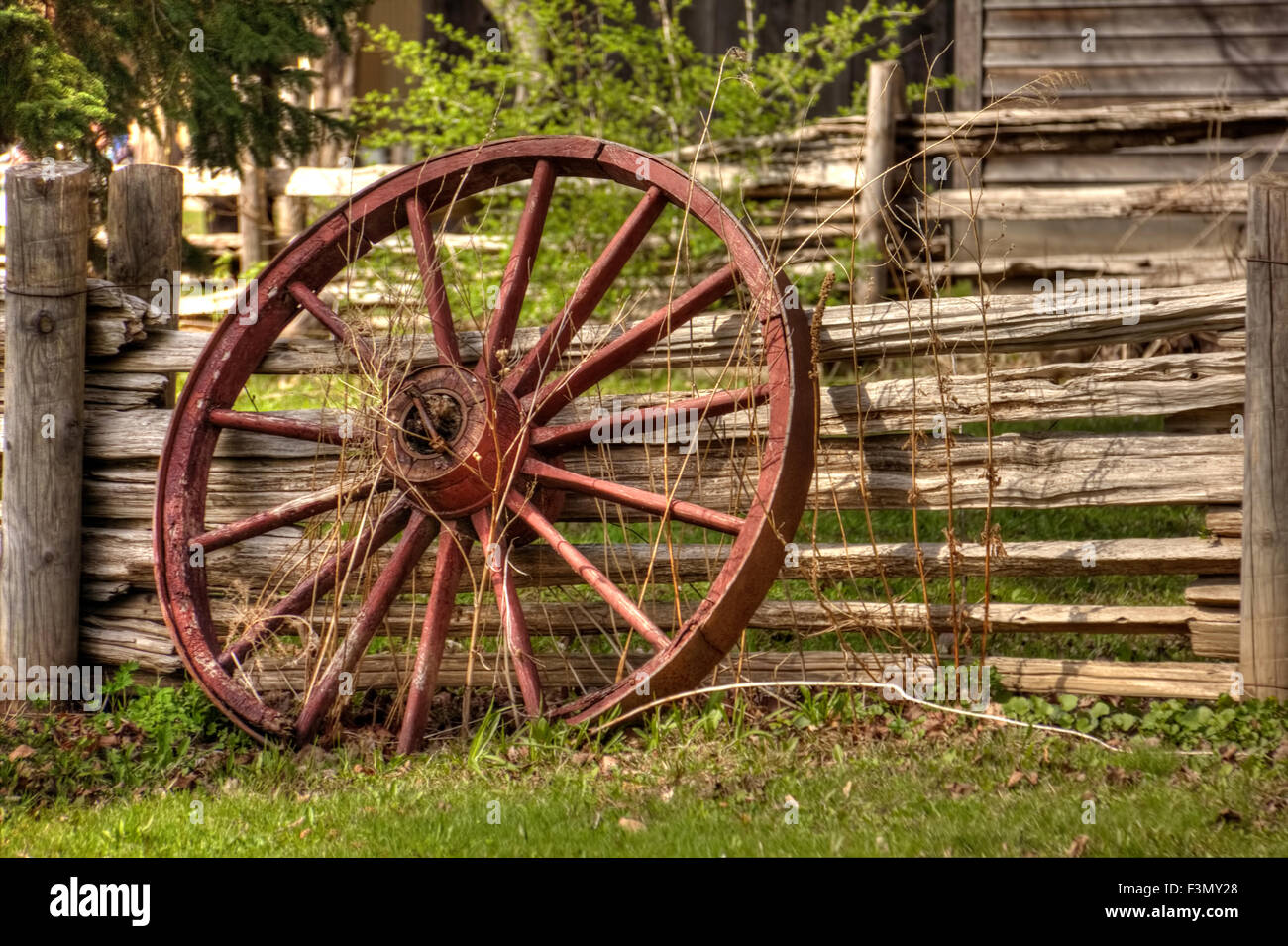 Leaning wagon wheel hires stock photography and images Alamy