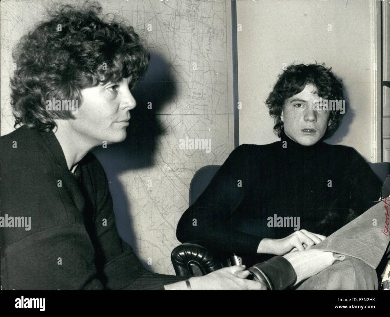 Paul Getty III released this morning after five months of holding by his Kidnappers. Photo shows Getty III and his mother Gail Police Headquarter in Rome. 09th Jan, 1972. © Keystone Pictures USA/ZUMAPRESS.com/Alamy Live News Stock Photo