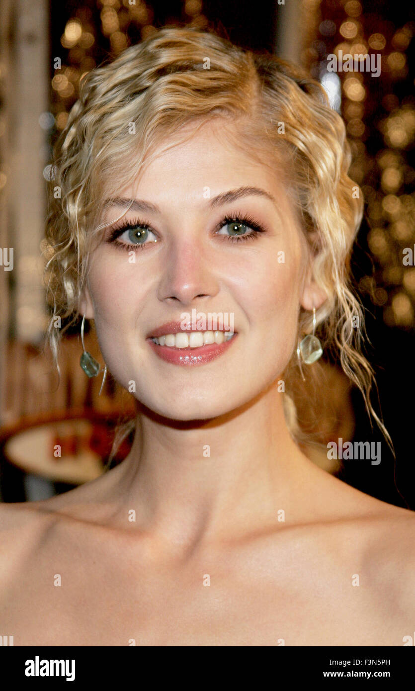 October 17, 2005. Rosamund Pike at the Los Angeles Premiere of "Doom