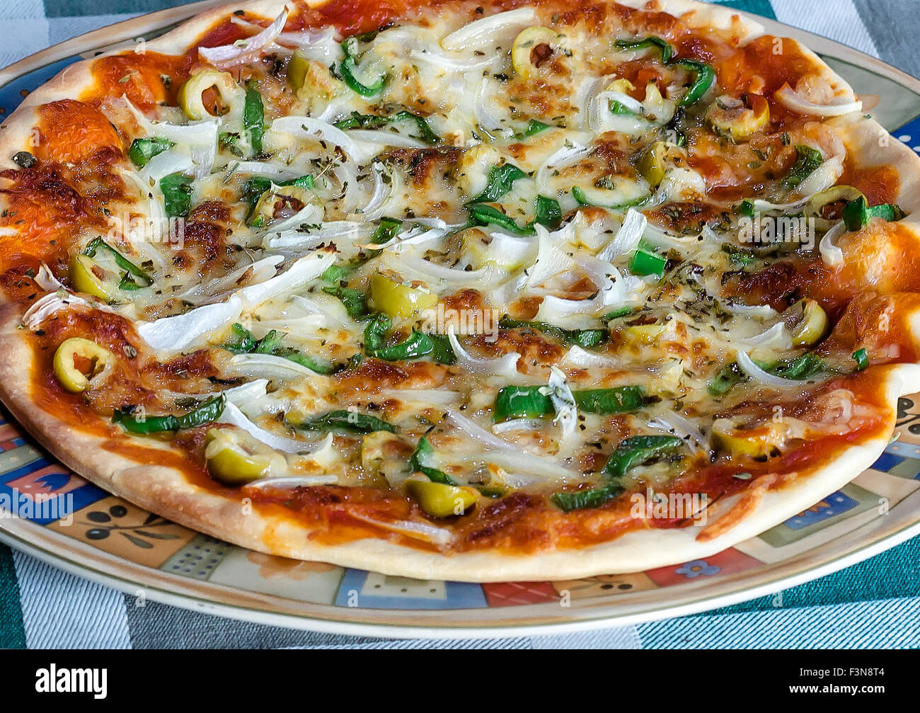 Vegetable pizza with oregano Stock Photo - Alamy