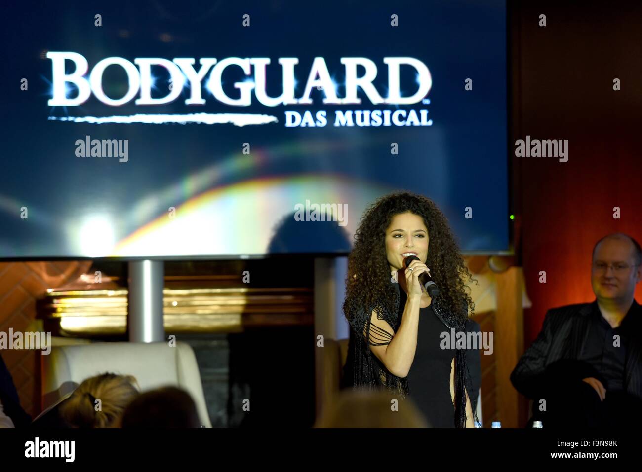 Cologne, Germany. 08th Oct, 2015. Singer Patricia Meeden performs during a press conference for the musical 'Bodyguard - The Musical' in Cologne, Germany, 08 October 2015. The musical will start its run at the Musical Dome in Cologne in November. Photo: Horst Galuschka/dpa - NO WIRE SERVICE -/dpa/Alamy Live News Stock Photo