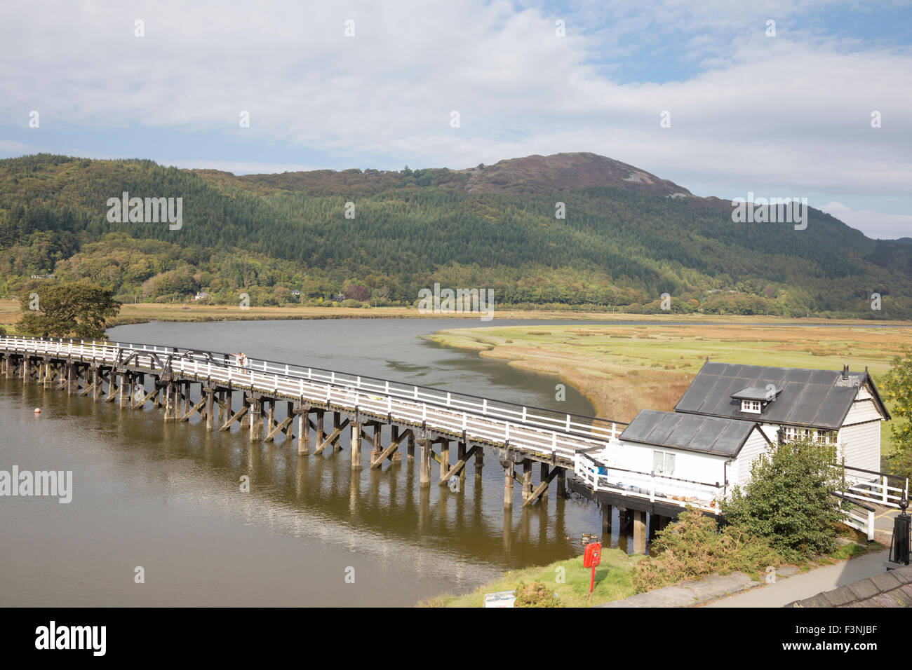 Wooden toll bridge hires stock photography and images Alamy