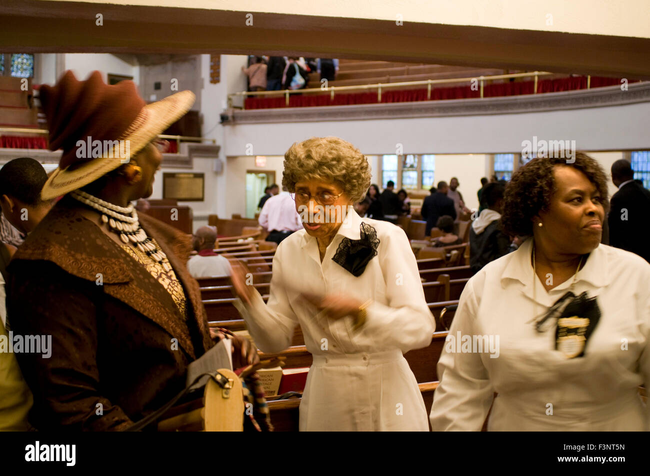 Parishioners at mass. Abyssinian Baptist Church. 132 Odell Clark Place (commonly 138th Street) near the 7th Avenue. Phone 212-86 Stock Photo