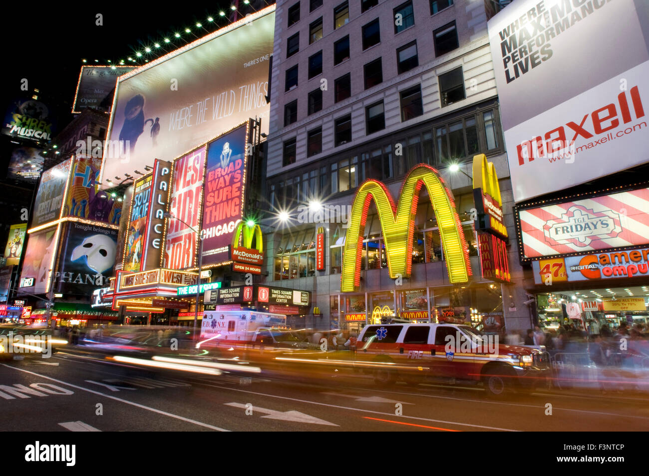 Times Square. 1560 Broadway, between 46th and 47th Street. Tel 212-869-5667 (8:00 to 20:00). Almost thirty million visitors a ye Stock Photo