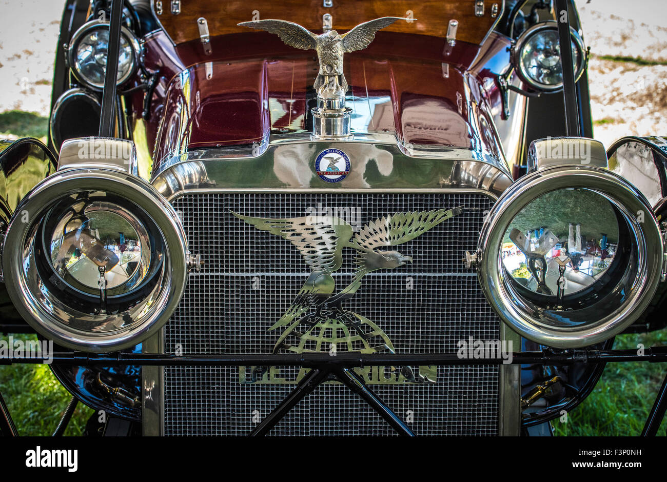 Hershey, USA. 10th Oct, 2015. Over 9,000 flea market spaces, and over