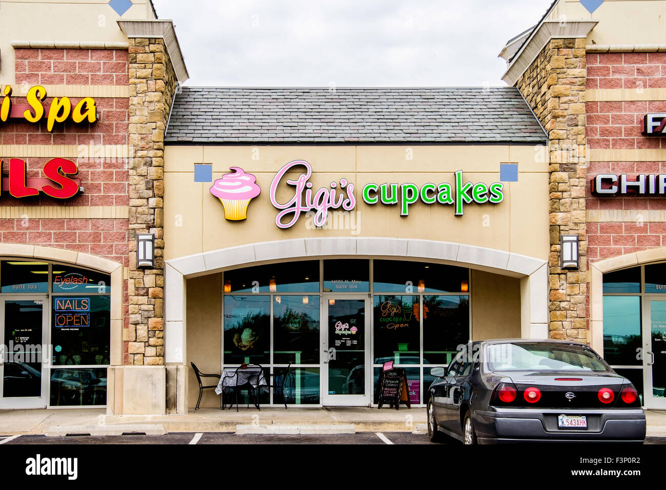 Gigi's Cupcakes, a shop selling desserts in Oklahoma City, Oklahoma, USA. Stock Photo