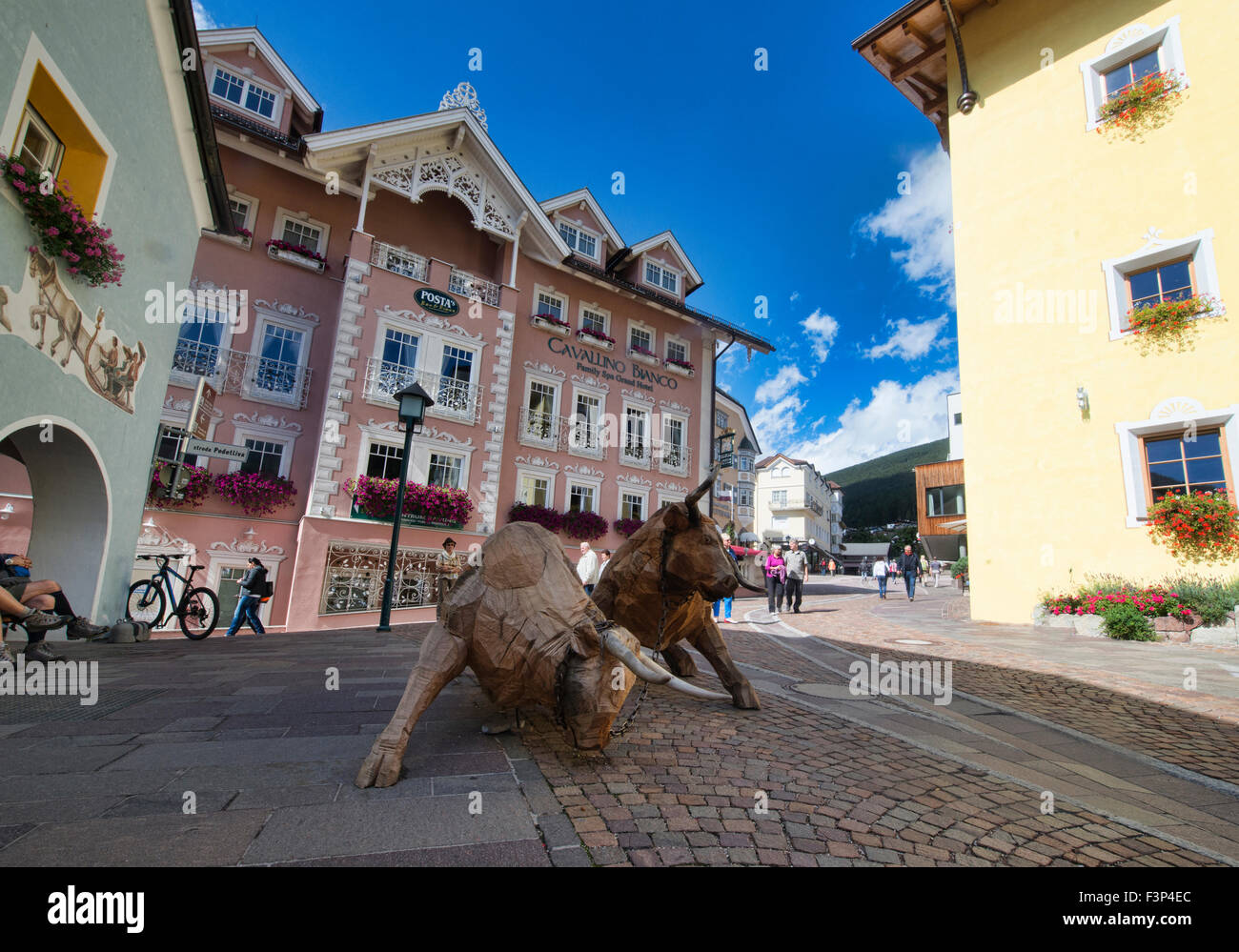Tyrol ortisei wood carving hires stock photography and images Alamy