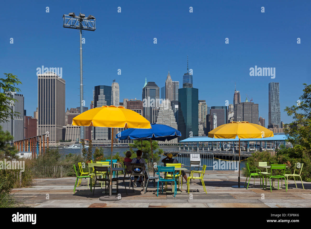 Brooklyn bridge park view hi-res stock photography and images - Alamy