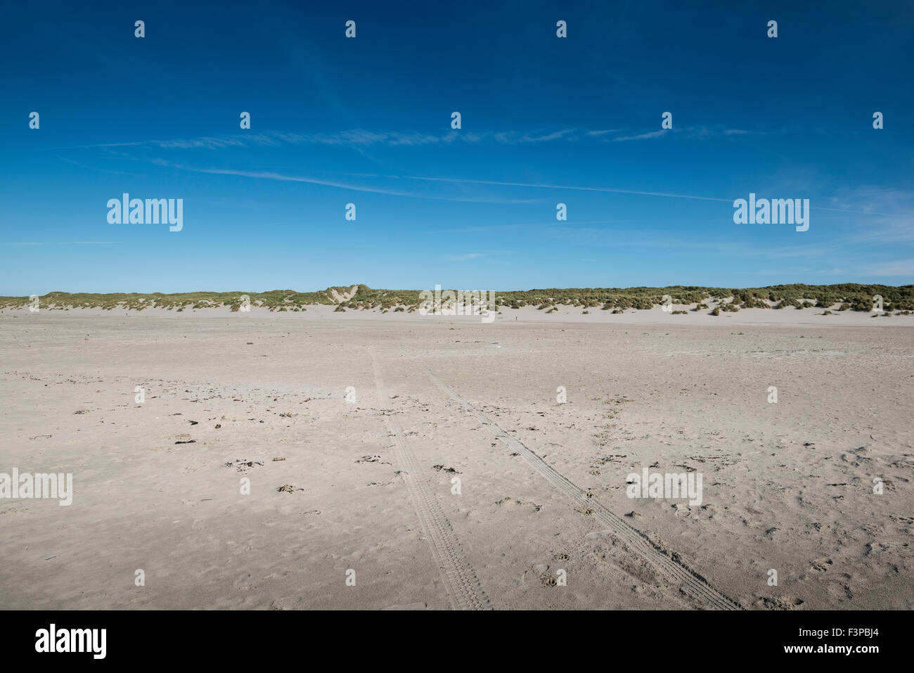 2 July 2014 The beach is very wide at The Zandzee Bar at paal 11 at the Noordzee Beach. De Zandzeebar bij Paal 11 op het Noord Stock Photo