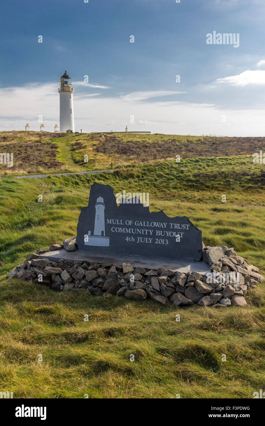 Commemorative plaque showing the 2013 community buyout of the Mull of Galloway Lighthouse (and surrounding land) in Dumfries and Stock Photo