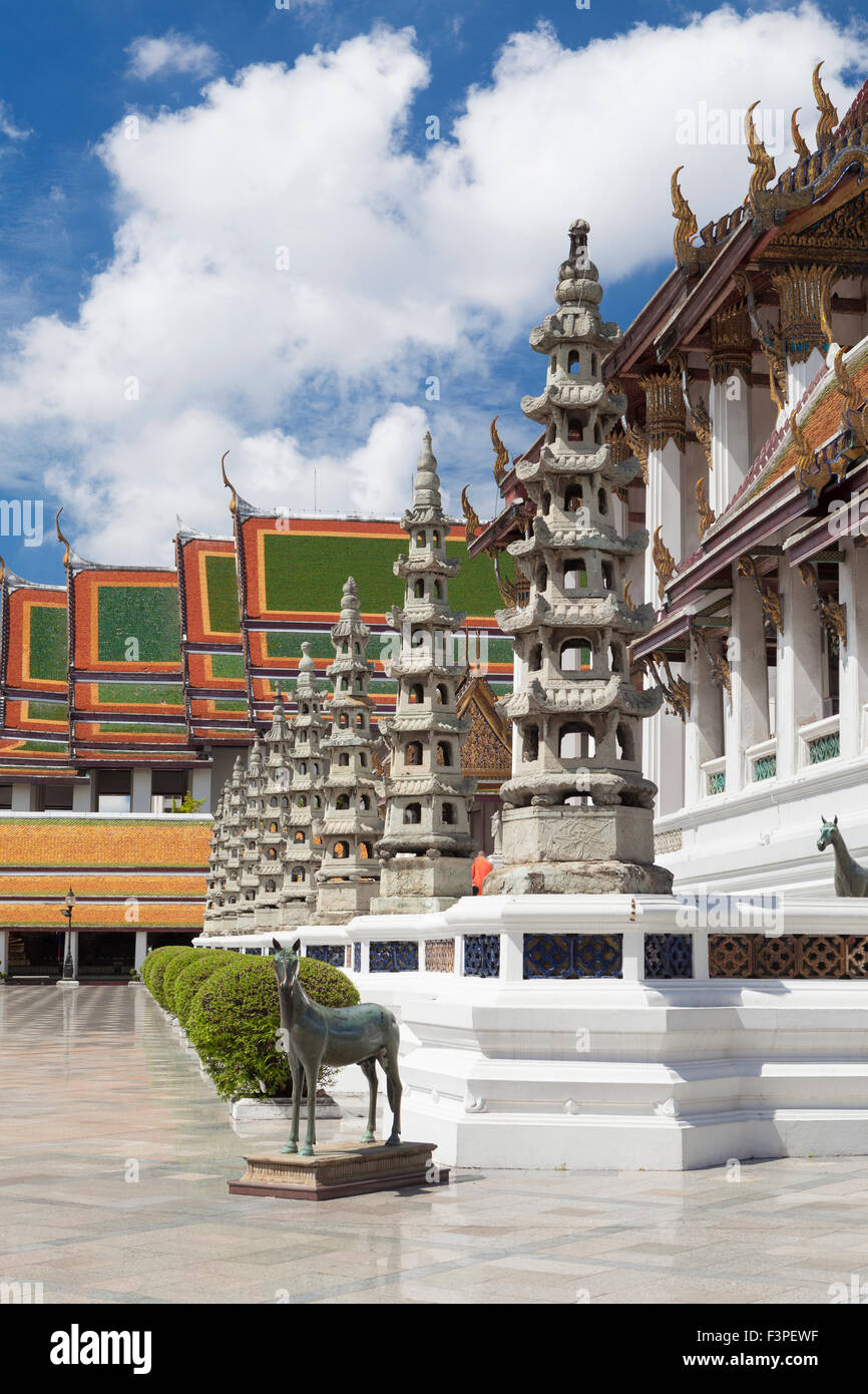 The courtyard of Wat Suthat Thepwararam, Bangkok, Thailand Stock Photo