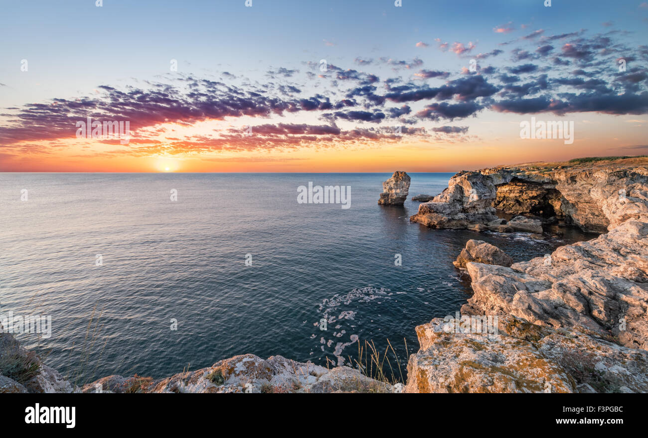 Seascape composition hi-res stock photography and images - Alamy