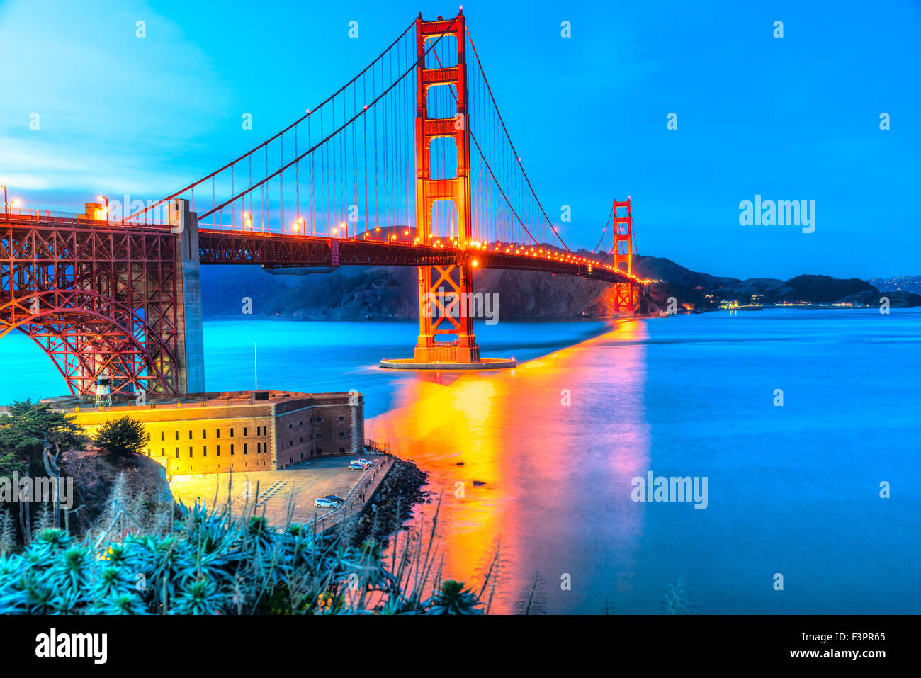 Downtown San Francisco At Twilight California USA Stock Photo Alamy downtown-san-francisco-at-twilight-california-usa-stock-photo-alamy
