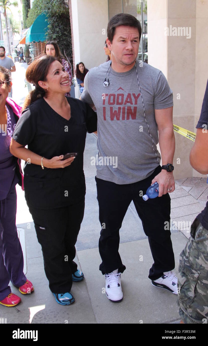 Mark Wahlberg has soup for lunch then poses with fans in Beverly Hills wearing a 'Today I Win' t-shirt  Featuring: Mark Wahlberg Where: Los Angeles, California, United States When: 10 Aug 2015 Stock Photo