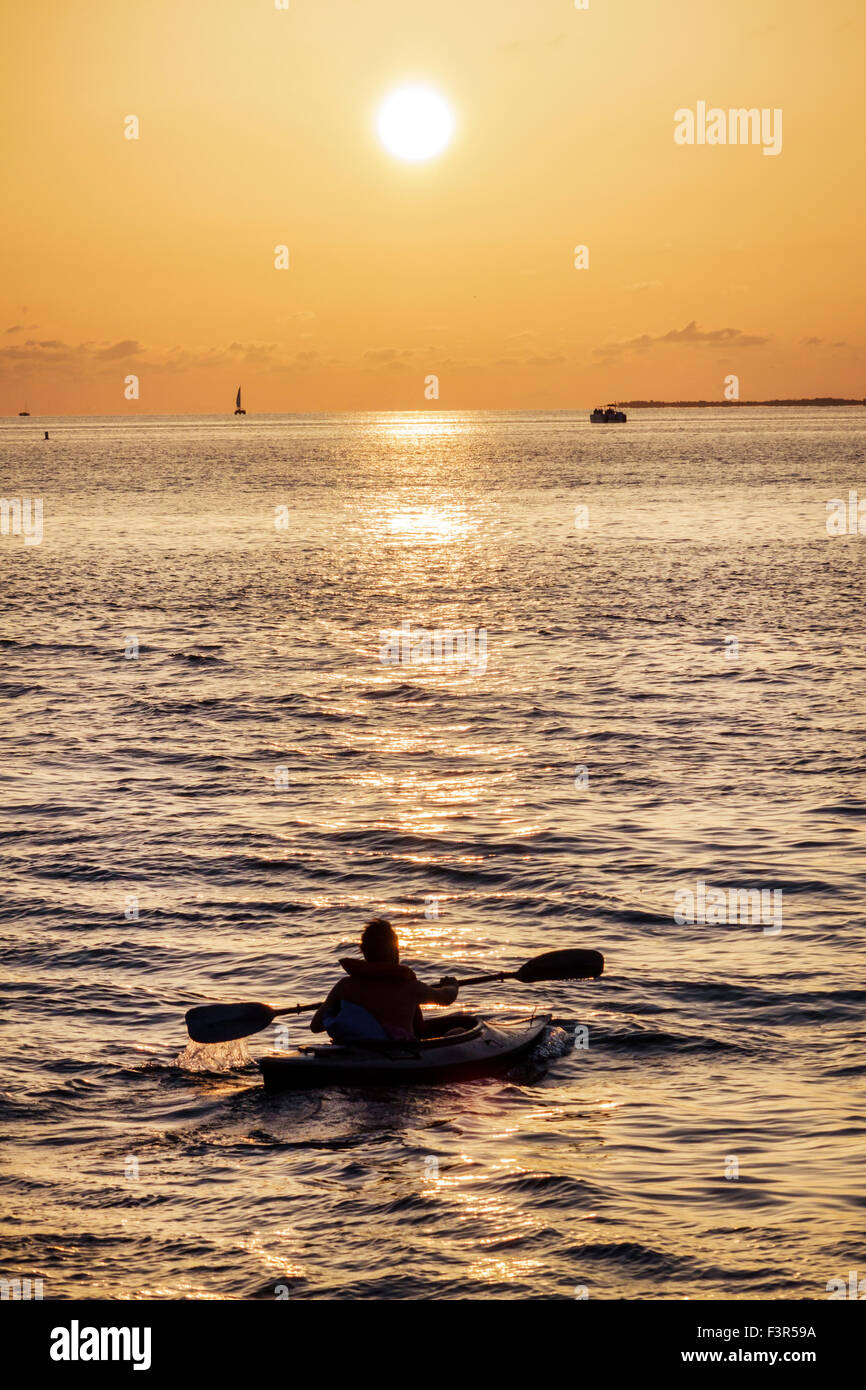 Kayak sunset key west hires stock photography and images Alamy