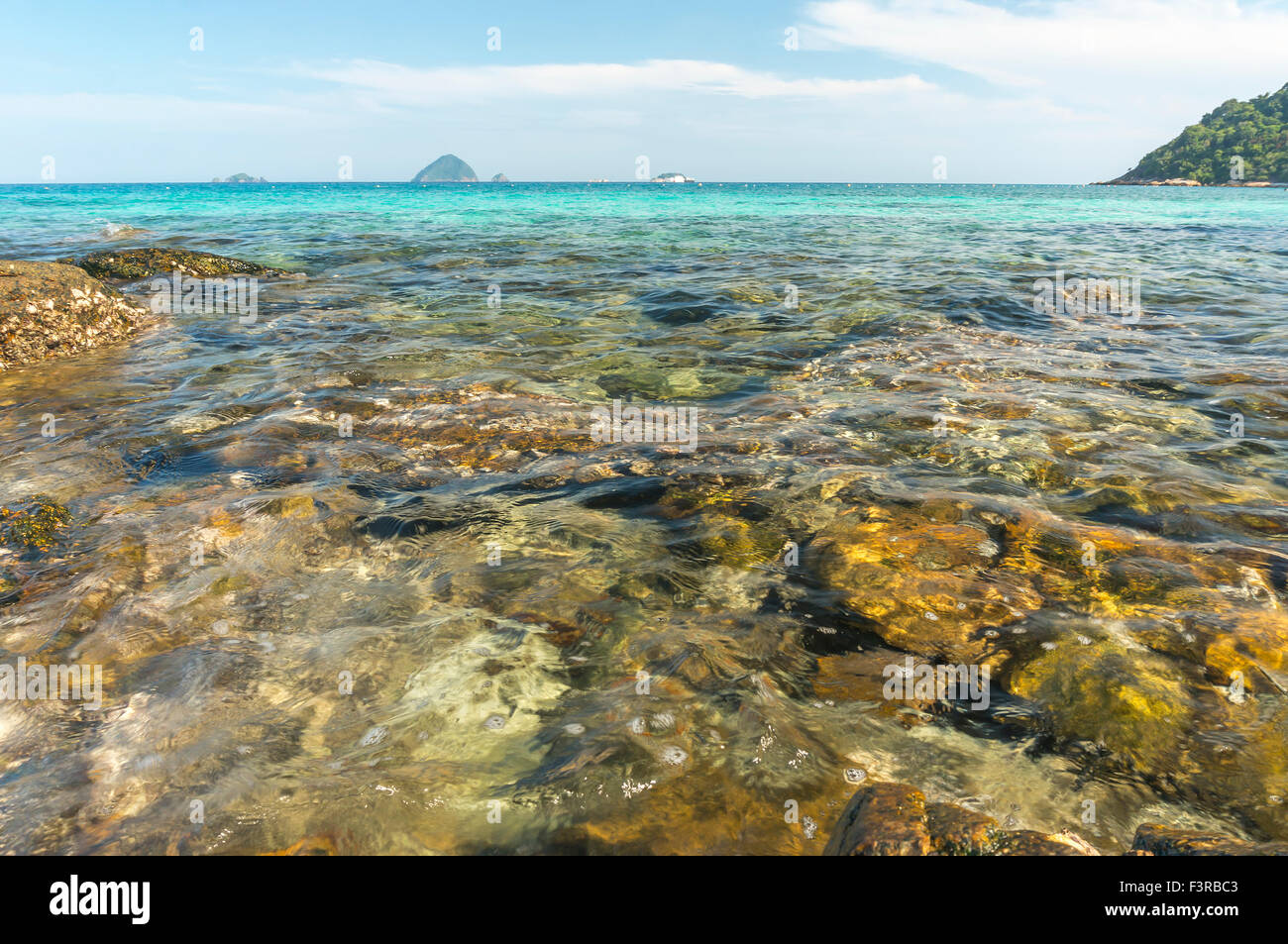 Beach rock clear water hi-res stock photography and images - Alamy