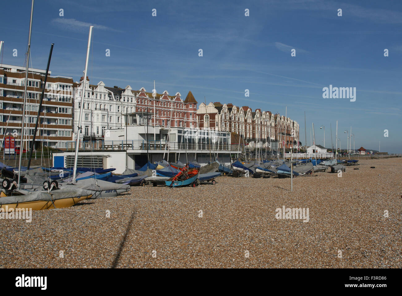 Bexhill on sea hires stock photography and images Alamy
