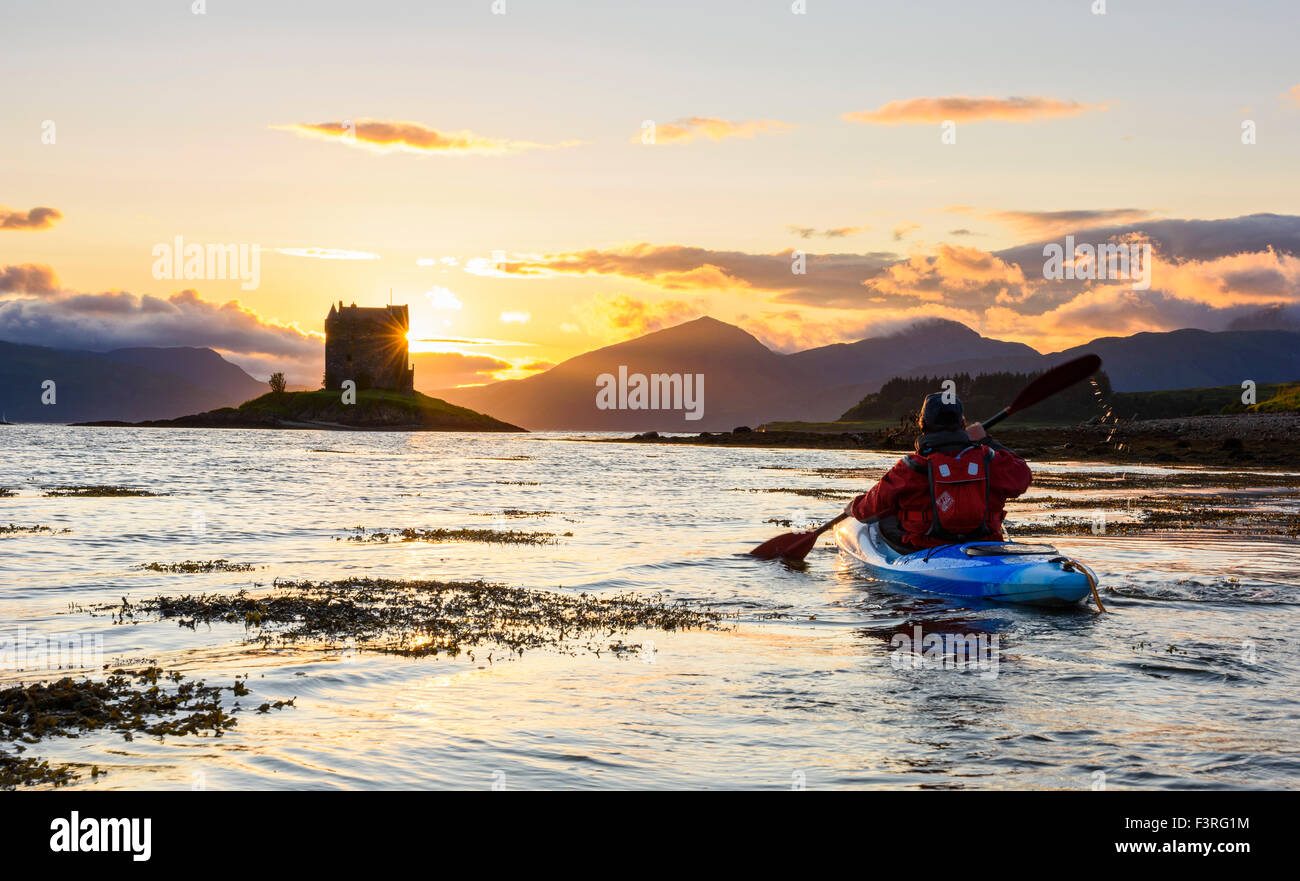 Kayaking scotland hires stock photography and images Alamy