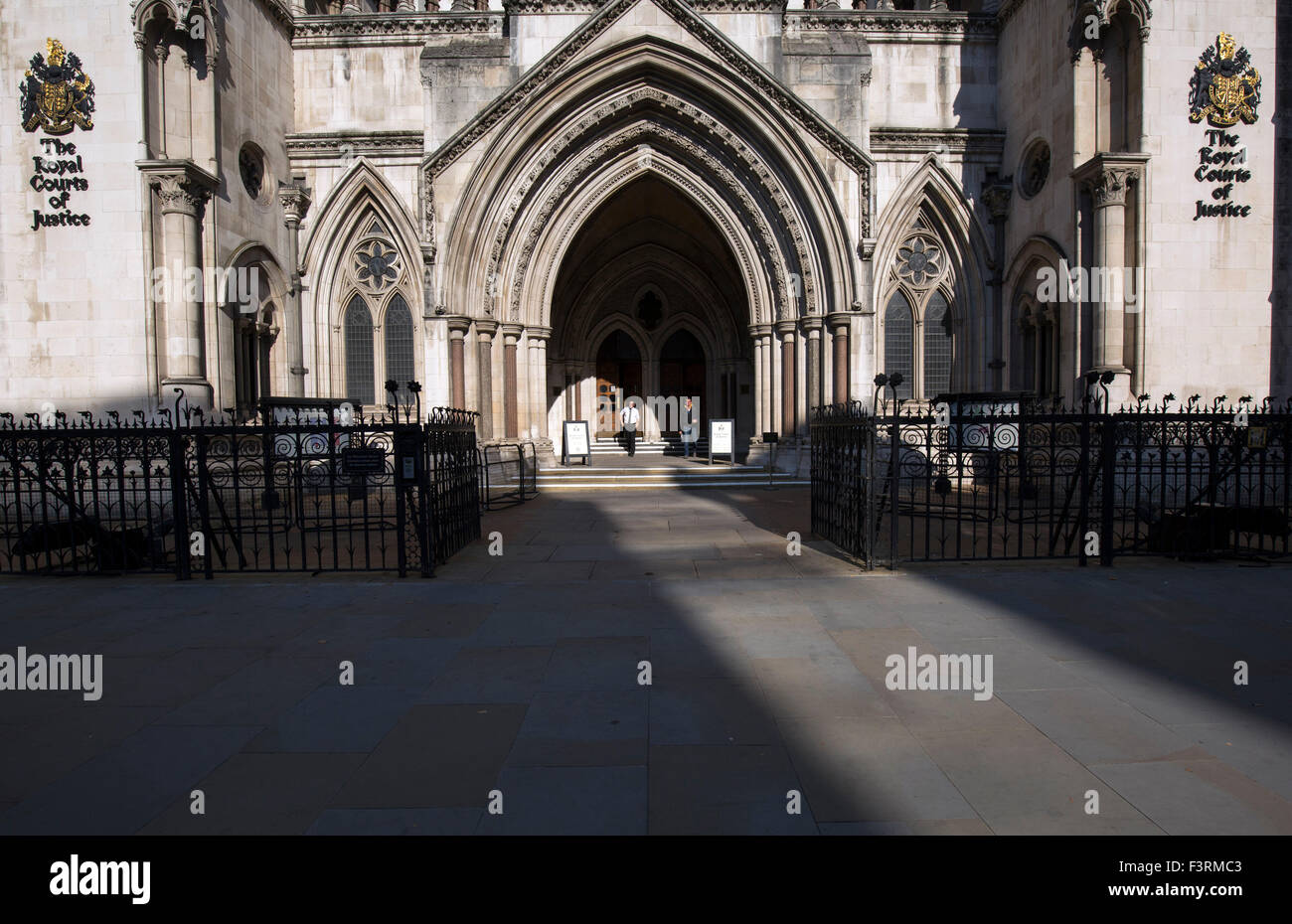 Royal Courts of Justice High Court London Stock Photo Alamy