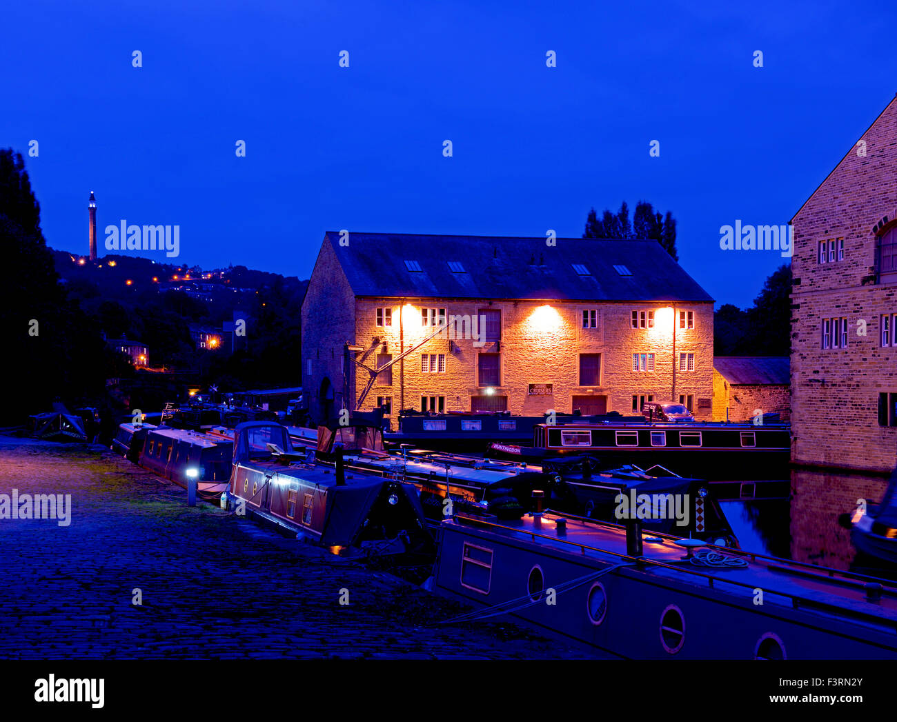 The Rochdale Canal at Sowerby Bridge, at night, Calderdale, West Yorkshire, England UK Stock Photo