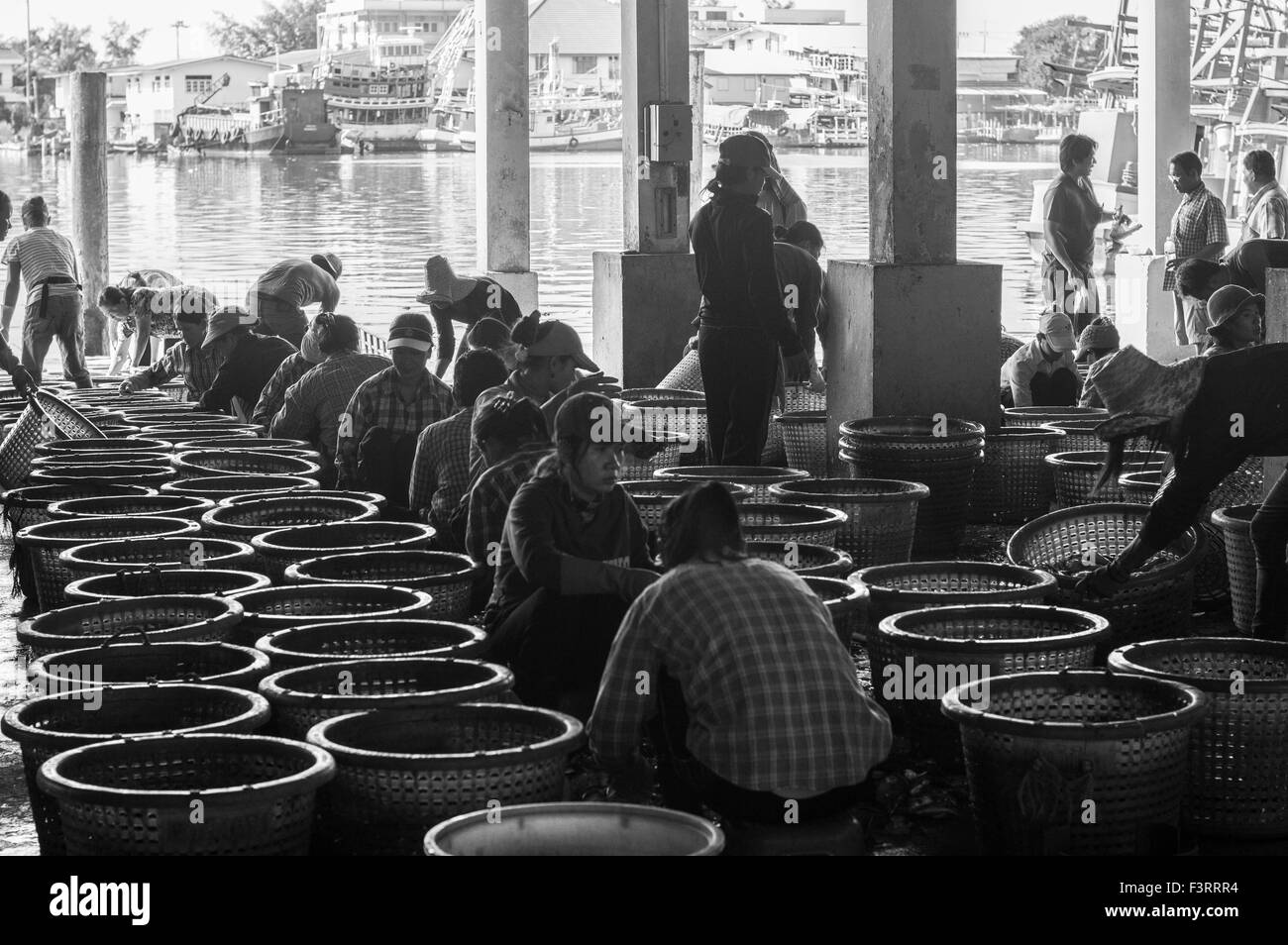 Fish baskets hi-res stock photography and images - Alamy