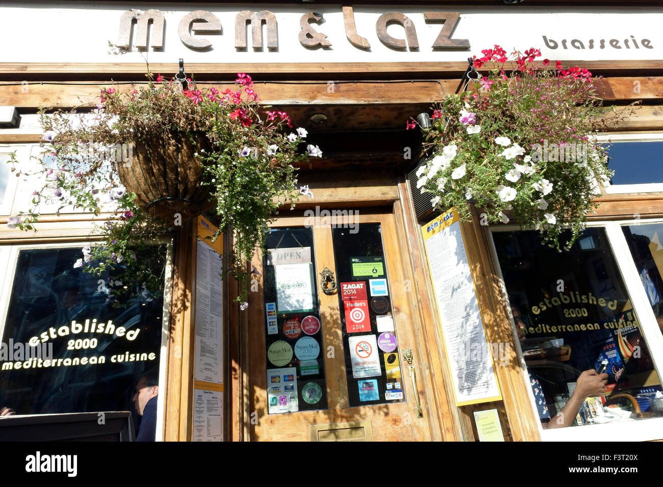 Mem & Laz Turkish restaurant/brasserie, Islington, London Stock Photo