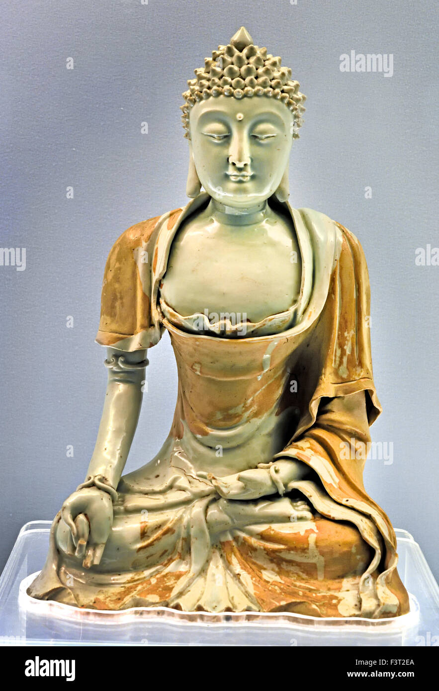 Qingbai ( Bluish White ) Glazed Buddha Statue Jingdezhen Ware 1271 - 1368 AD Yuan Dynasty Shanghai Museum of ancient Chinese art China Stock Photo