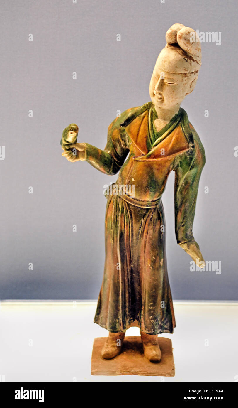 Colored Female Figurine 618 - 907 AD Tang Han Dynasty ( Shanghai Museum of ancient Chinese art ) China Stock Photo