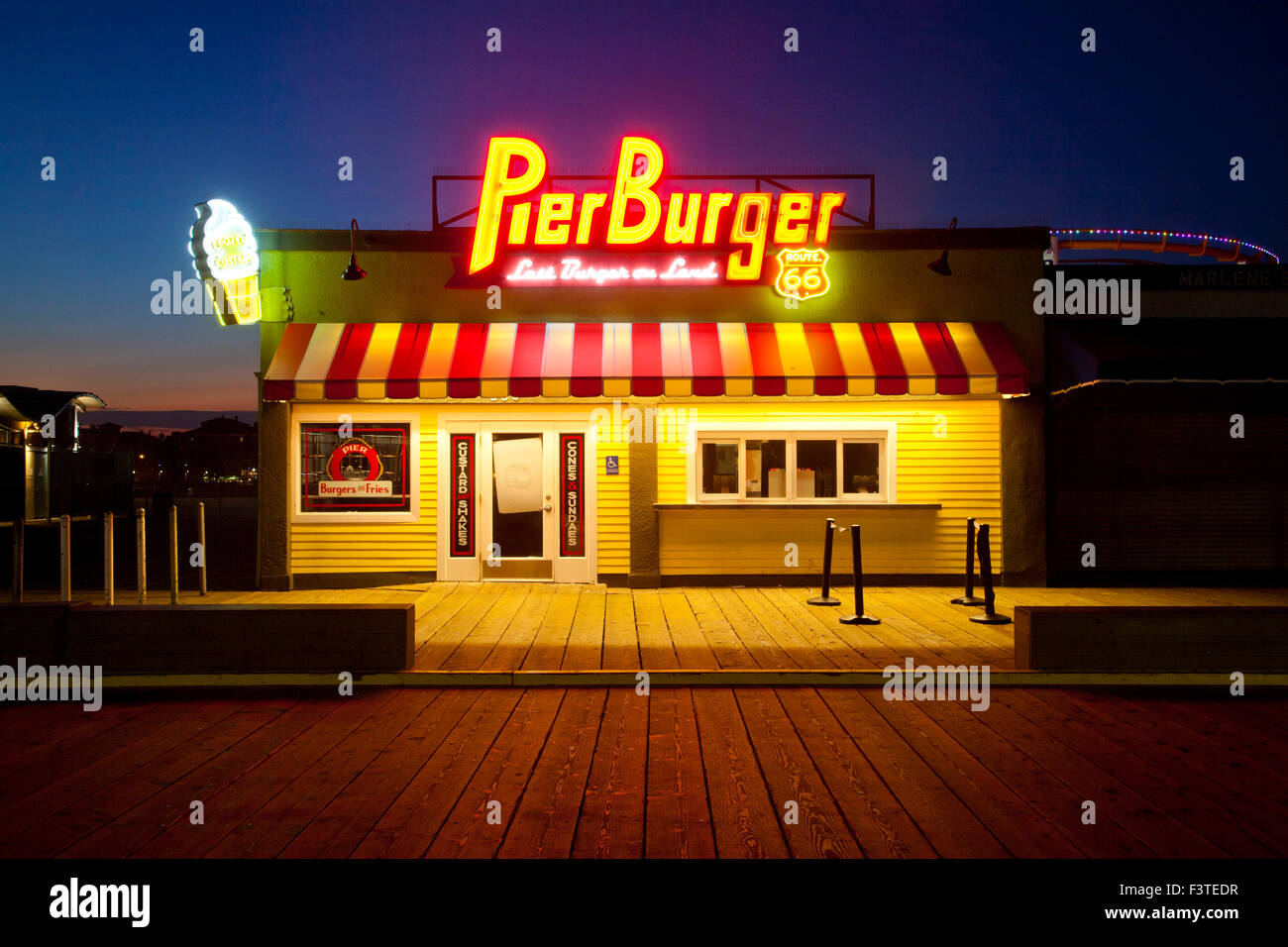 Burger Stand Stock Photos & Burger Stand Stock Images Alamy